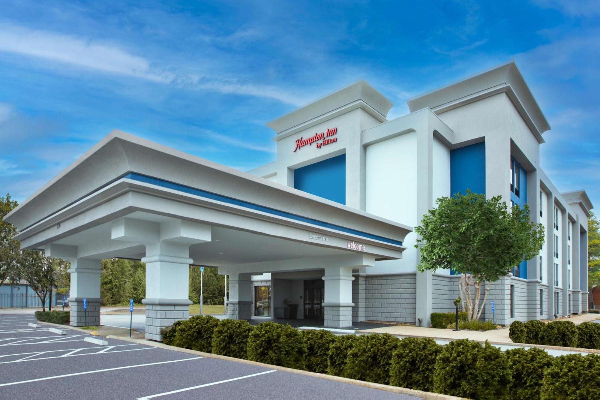 Hampton Inn Memphis Poplar Экстерьер фото