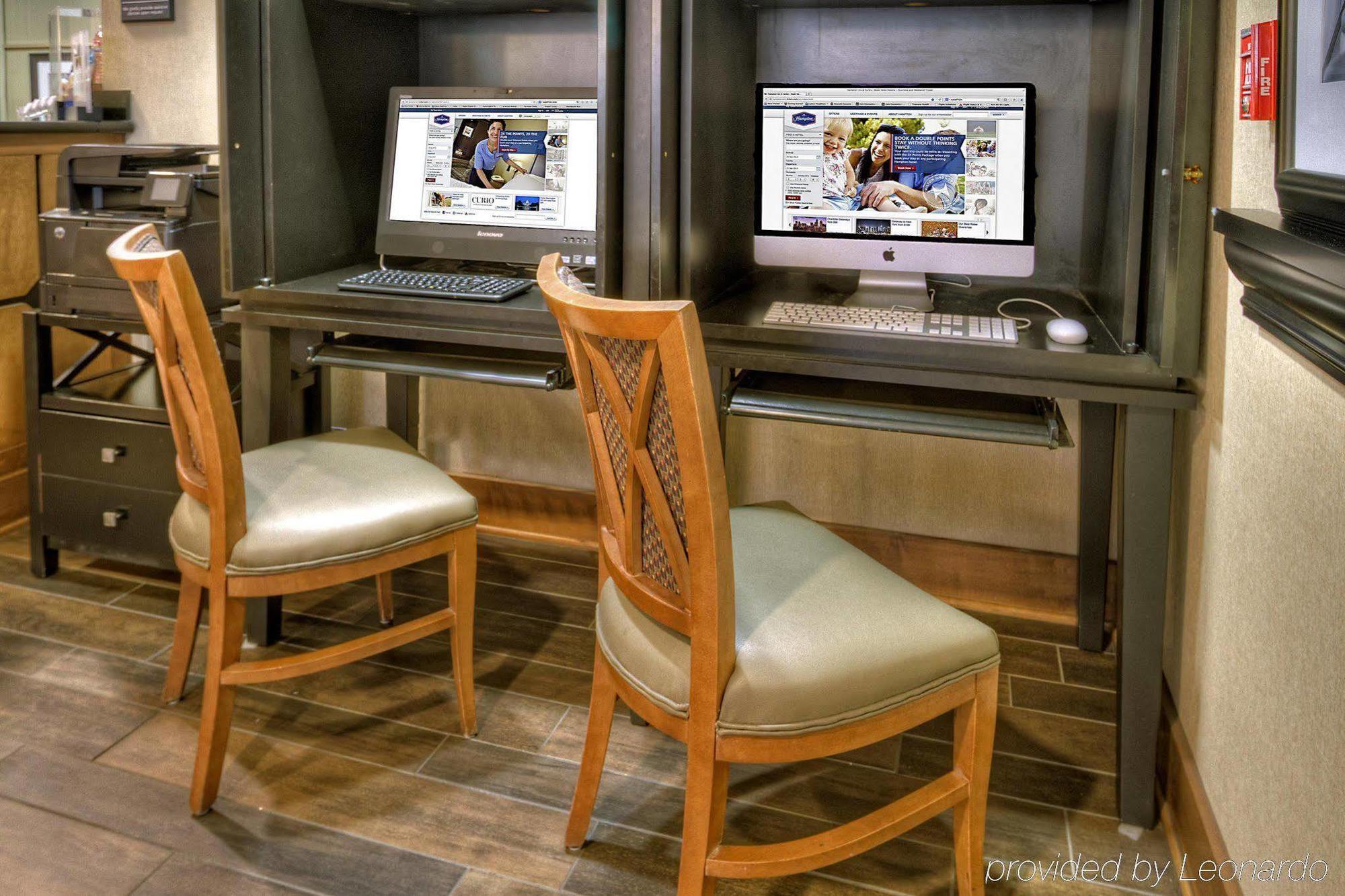 Hampton Inn Memphis Poplar Экстерьер фото